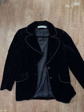 Stoned immaculate Black Velvet Women's Blazer medium (says Darling on the back)